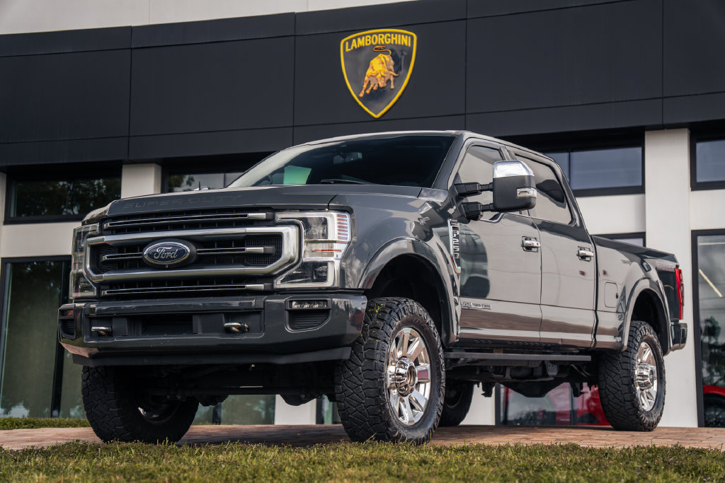 Used 2021 Ford F250 Platinum w/ Tremor Off-Road Package AWD/4WD image 1