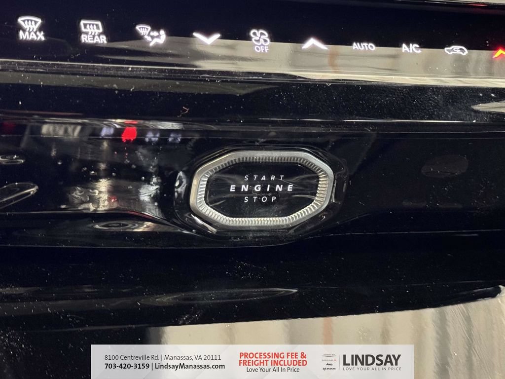 New 2026 Jeep Grand Cherokee Altitude AWD/4WD image 24
