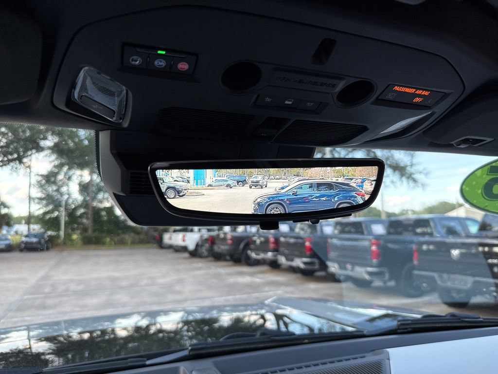 Used 2025 GMC Hummer EV 3X AWD/4WD image 46