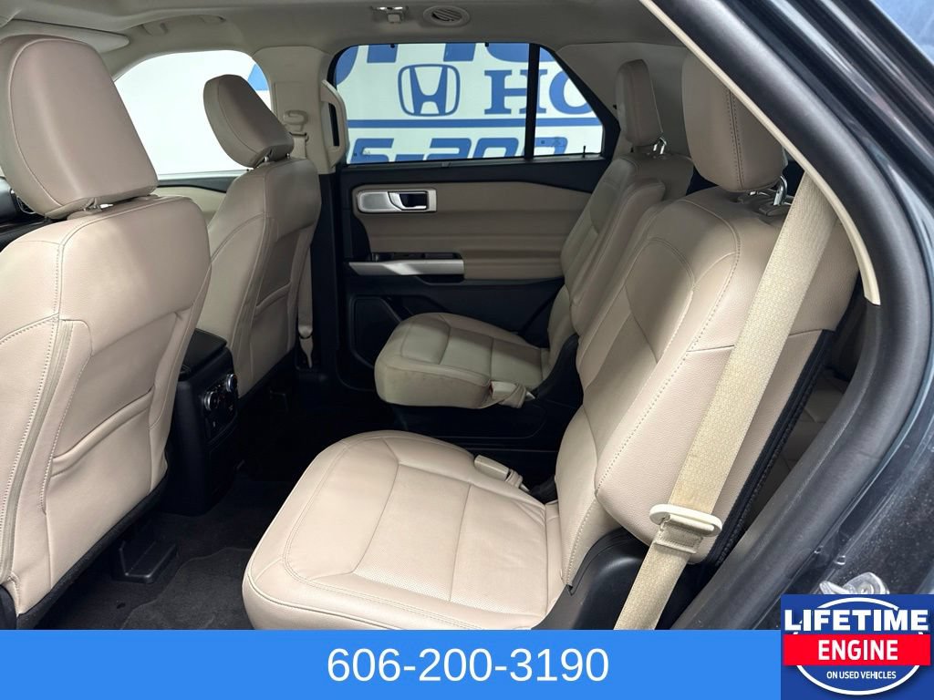 Used 2023 Ford Explorer Limited w/ Limited Technology Package AWD/4WD image 19
