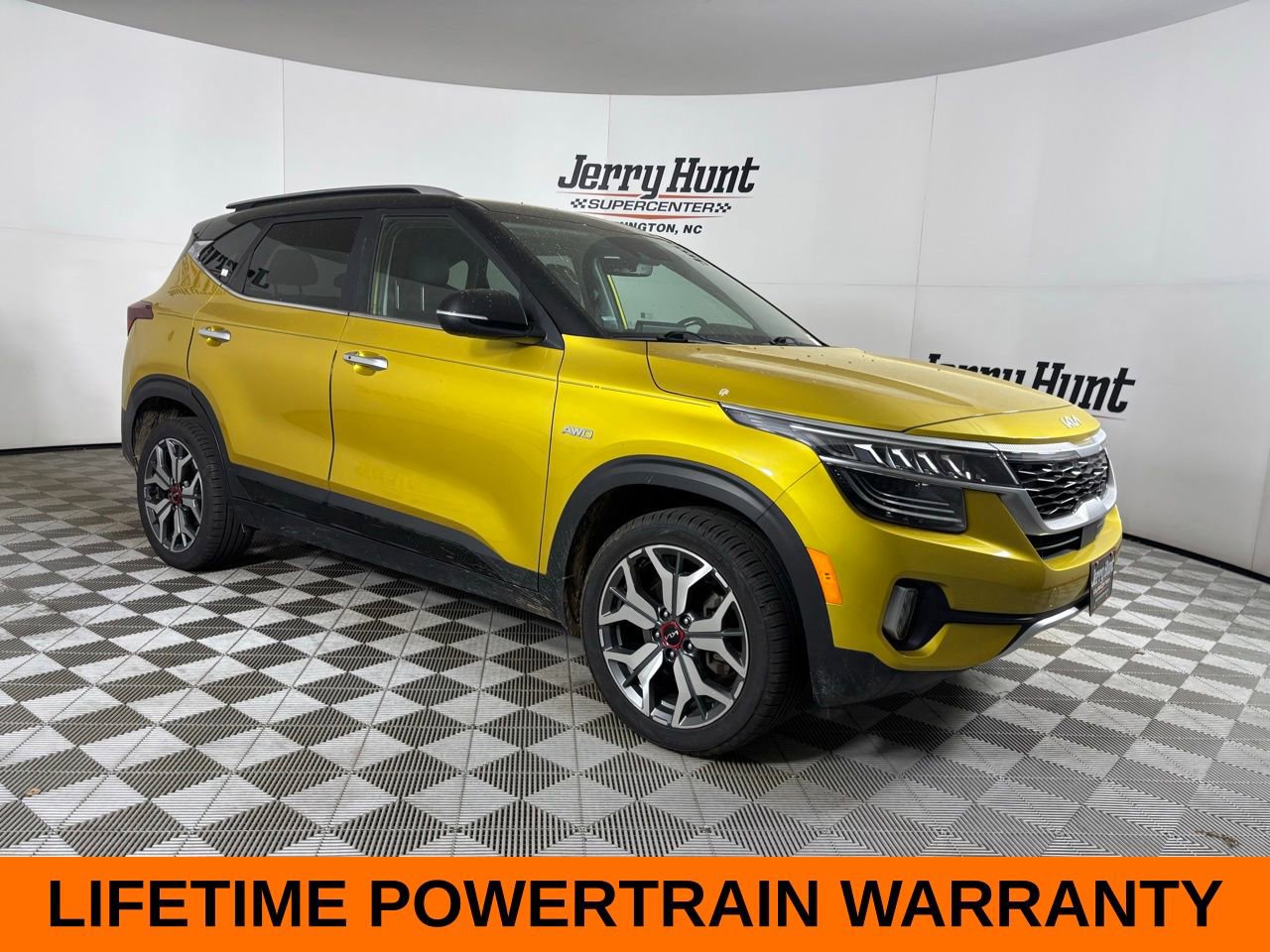 Used 2023 Kia Seltos SX image 4