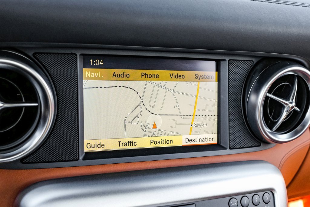 Used 2011 Mercedes-Benz SLS AMG Coupe image 25