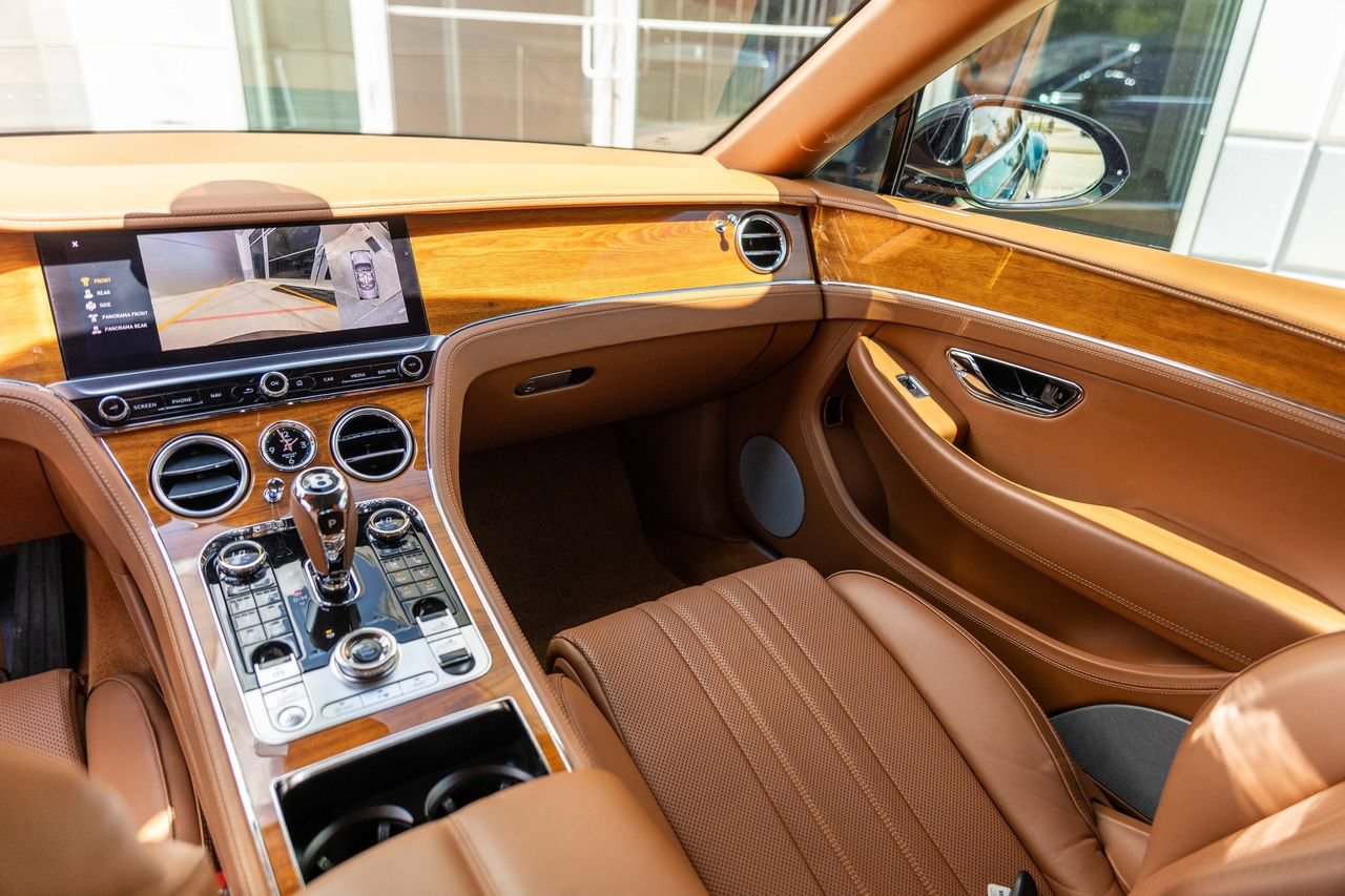 Certified 2022 Bentley Continental GT AWD/4WD image 43