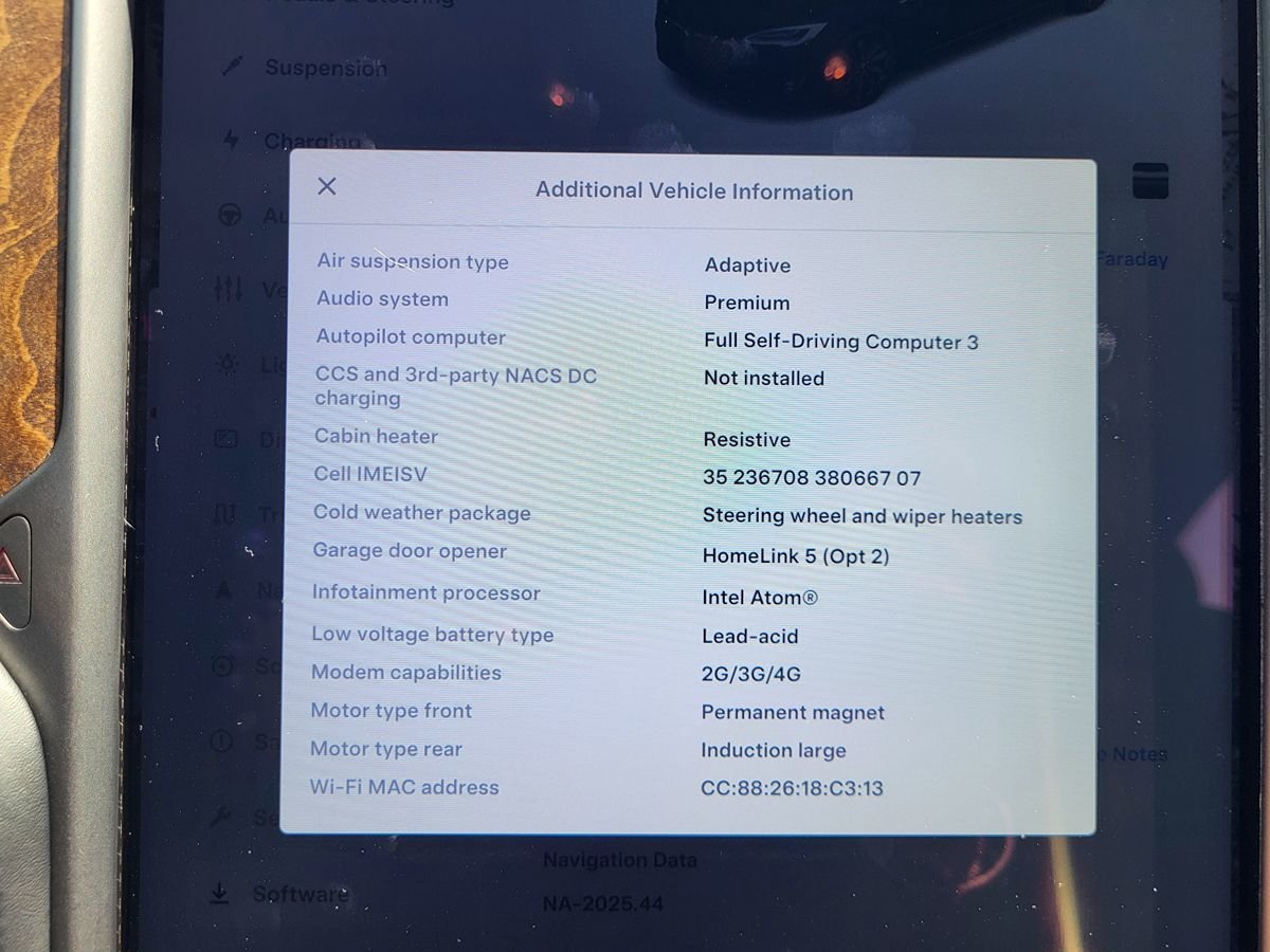 Used 2020 Tesla Model S Performance AWD/4WD image 32