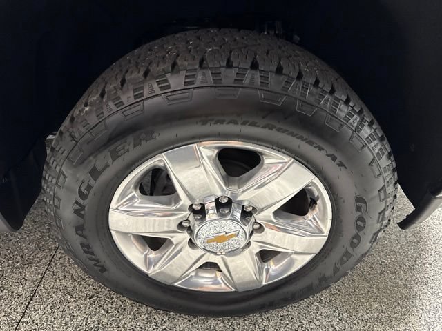 Used 2022 Chevrolet Silverado 2500 LTZ w/ Z71 Chrome Sport Edition AWD/4WD image 30