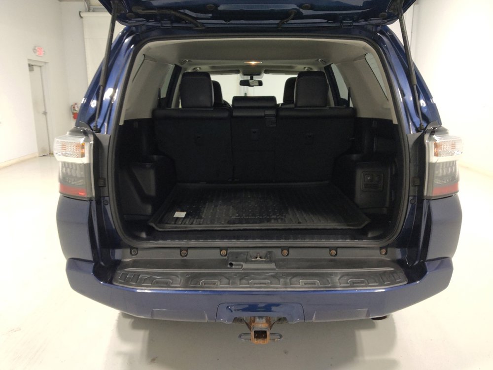 Used 2018 Toyota 4Runner SR5 Premium image 29