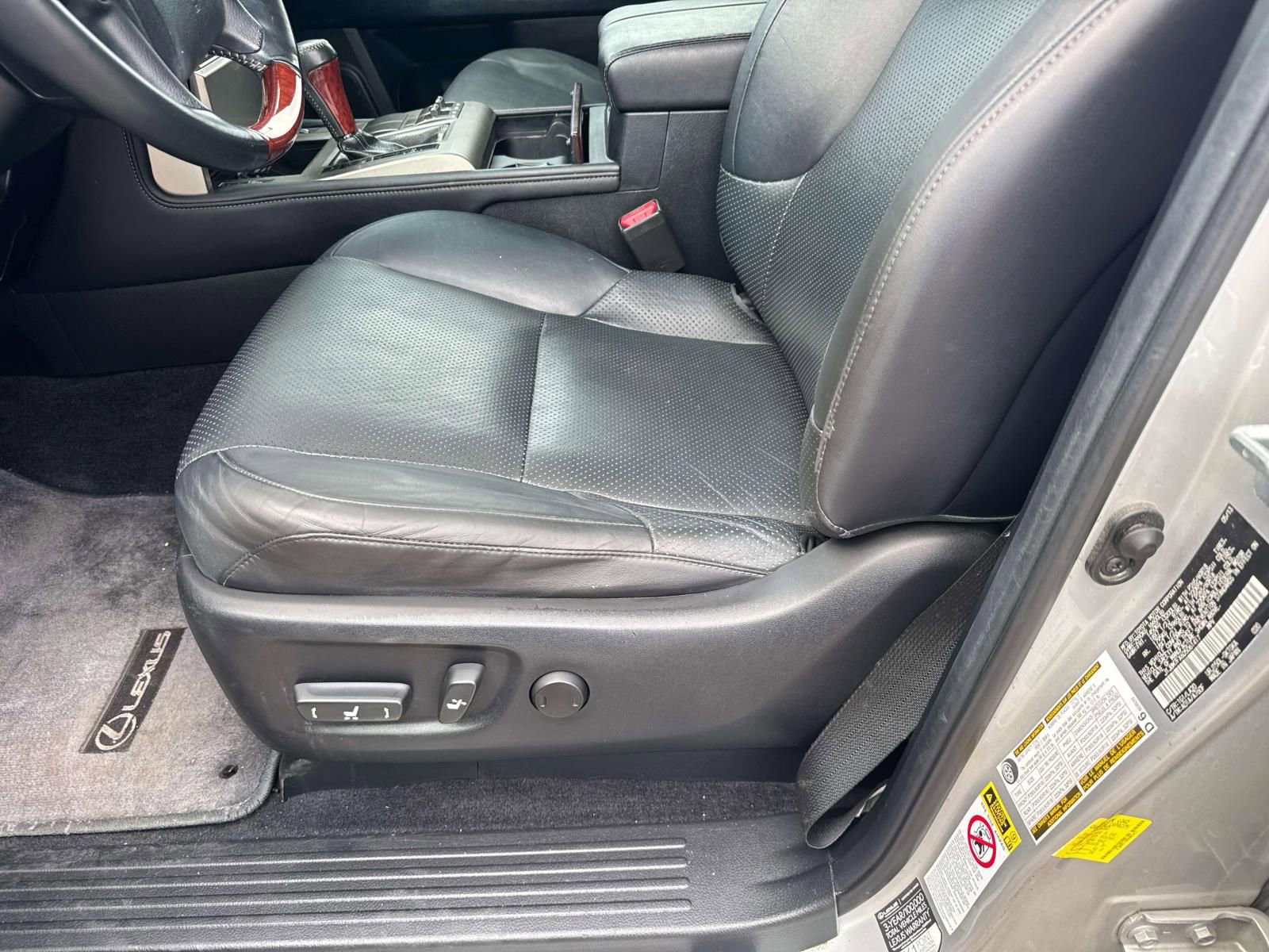 Used 2013 Lexus GX 460 image 16