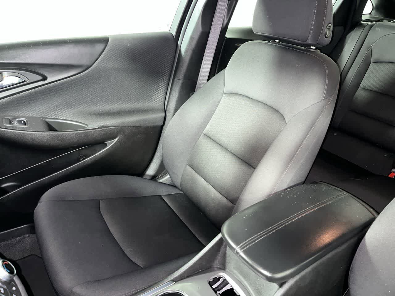 Used 2024 Chevrolet Malibu LT FWD image 25