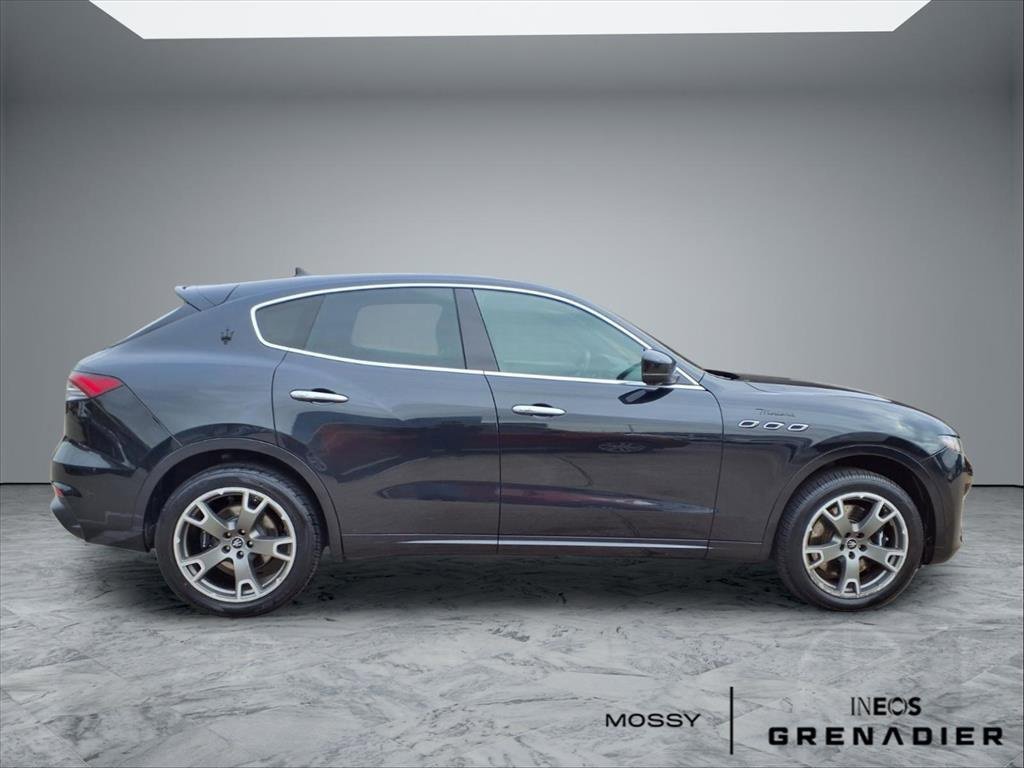 Used 2023 Maserati Levante Modena image 8