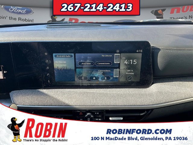 Used 2025 Nissan Kicks SV AWD/4WD image 16