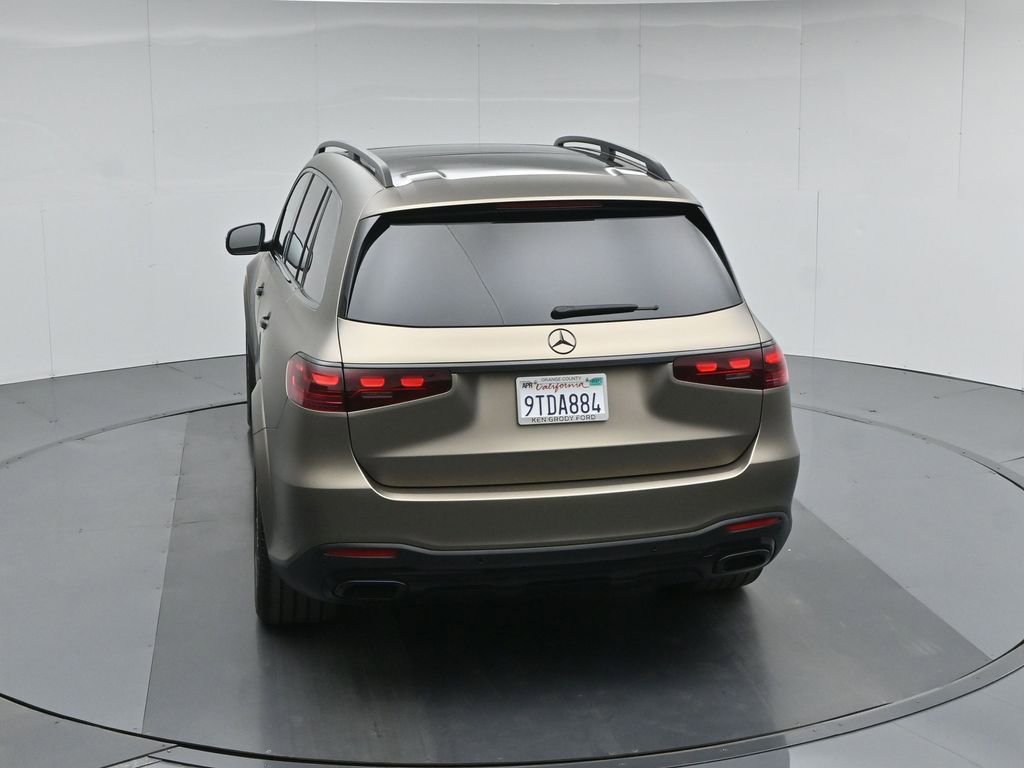 Used 2025 Mercedes-Benz GLS 450 4MATIC image 43