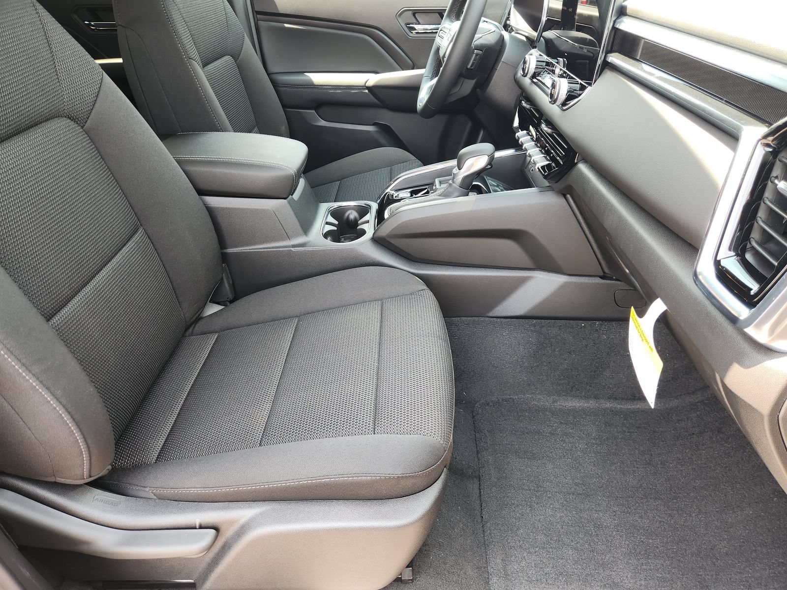 New 2026 GMC Canyon Elevation w/ Convenience Package RWD image 17