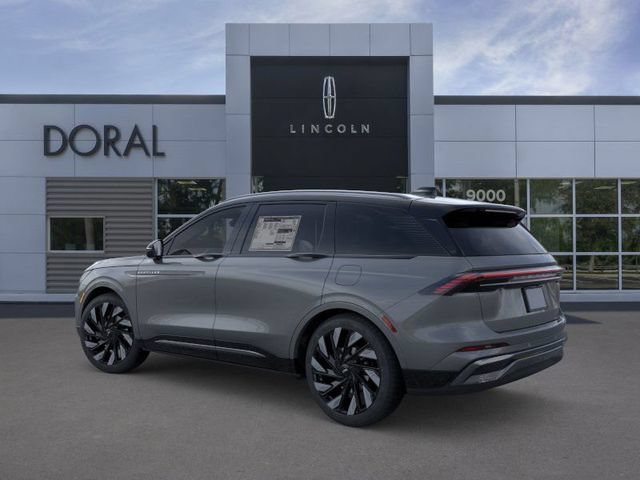 New 2025 Lincoln Nautilus Reserve w/ Jet Appearance Package AWD/4WD image 4