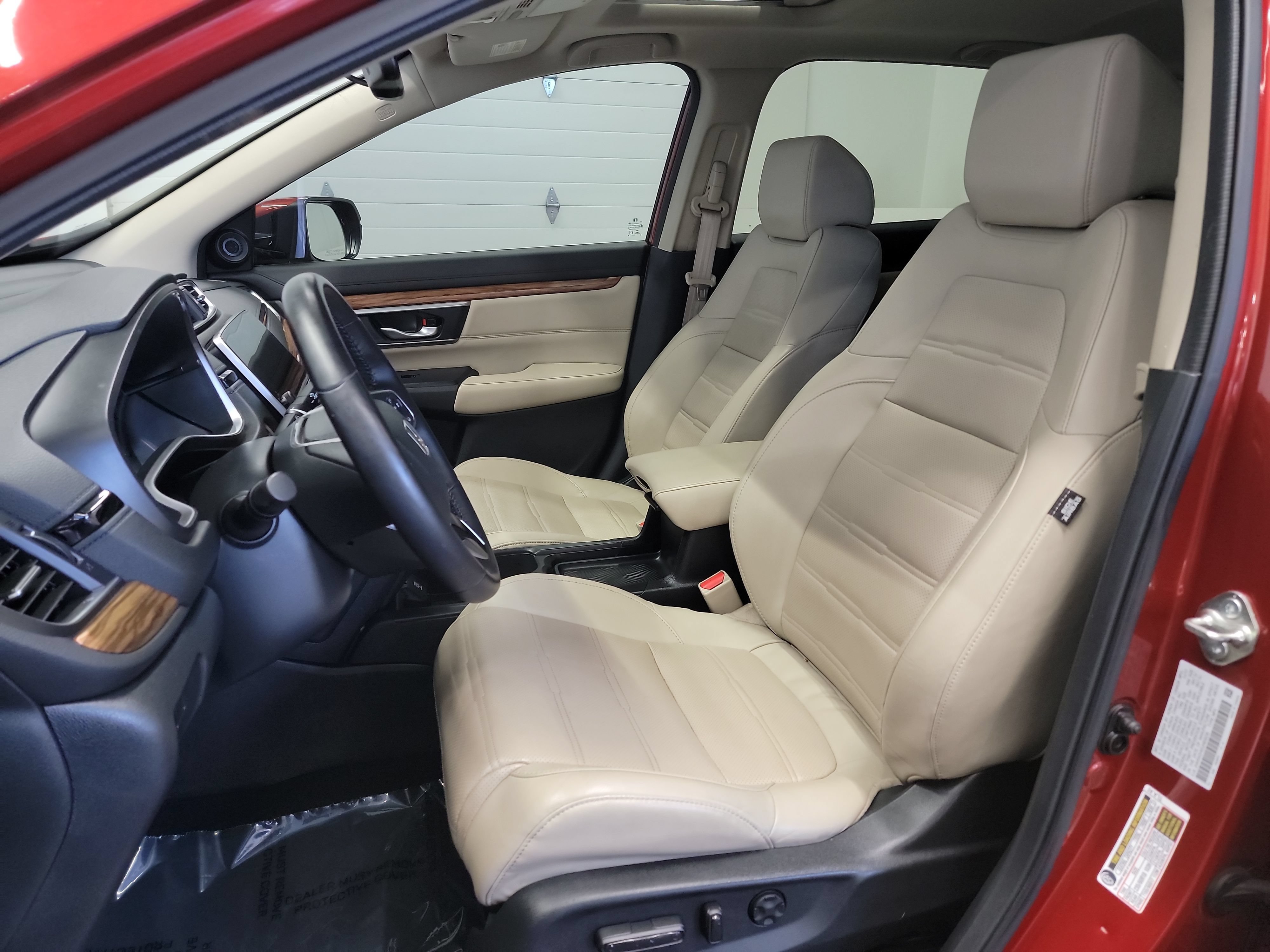 Used 2018 Honda CR-V Touring image 12