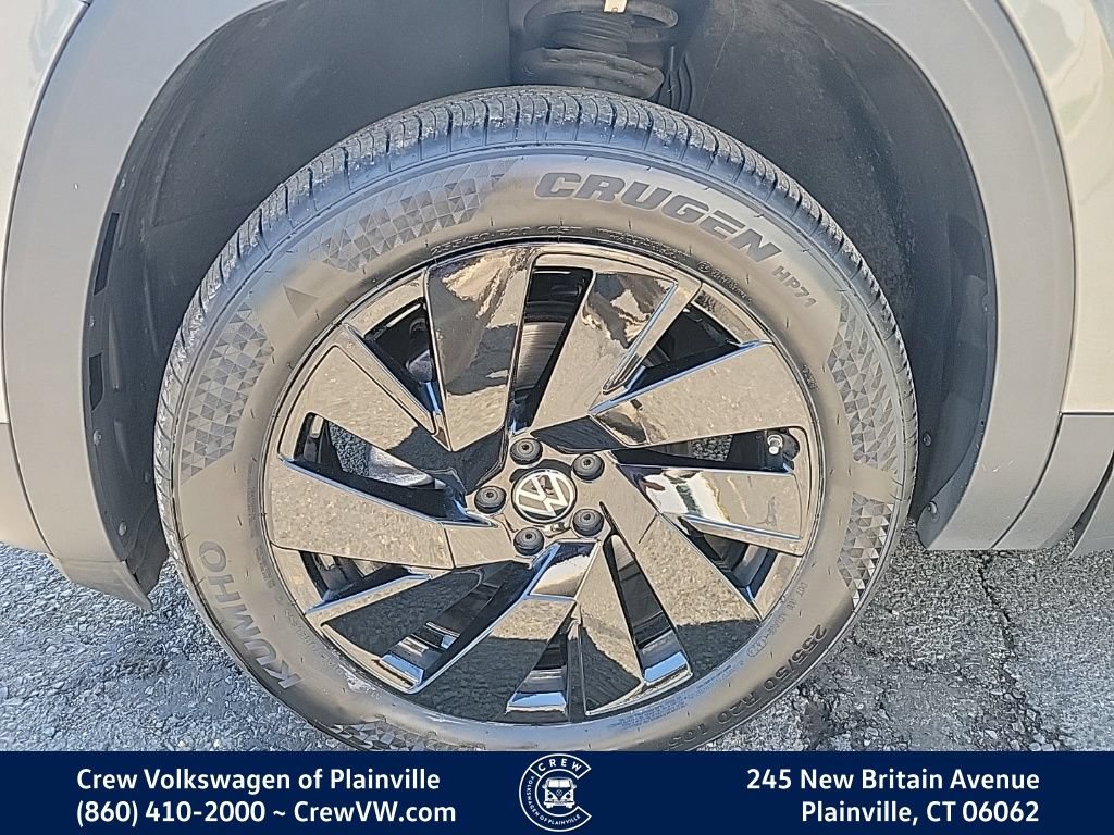 Certified 2024 Volkswagen Atlas SE AWD/4WD image 17