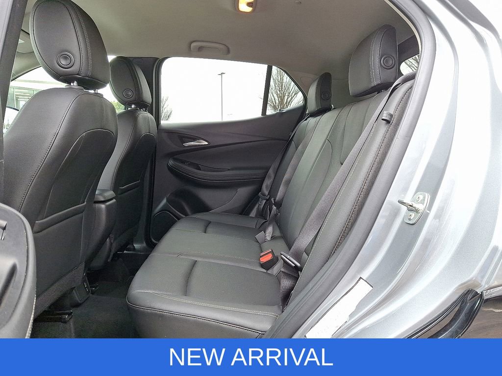 Used 2024 Buick Encore GX Sport Touring image 10