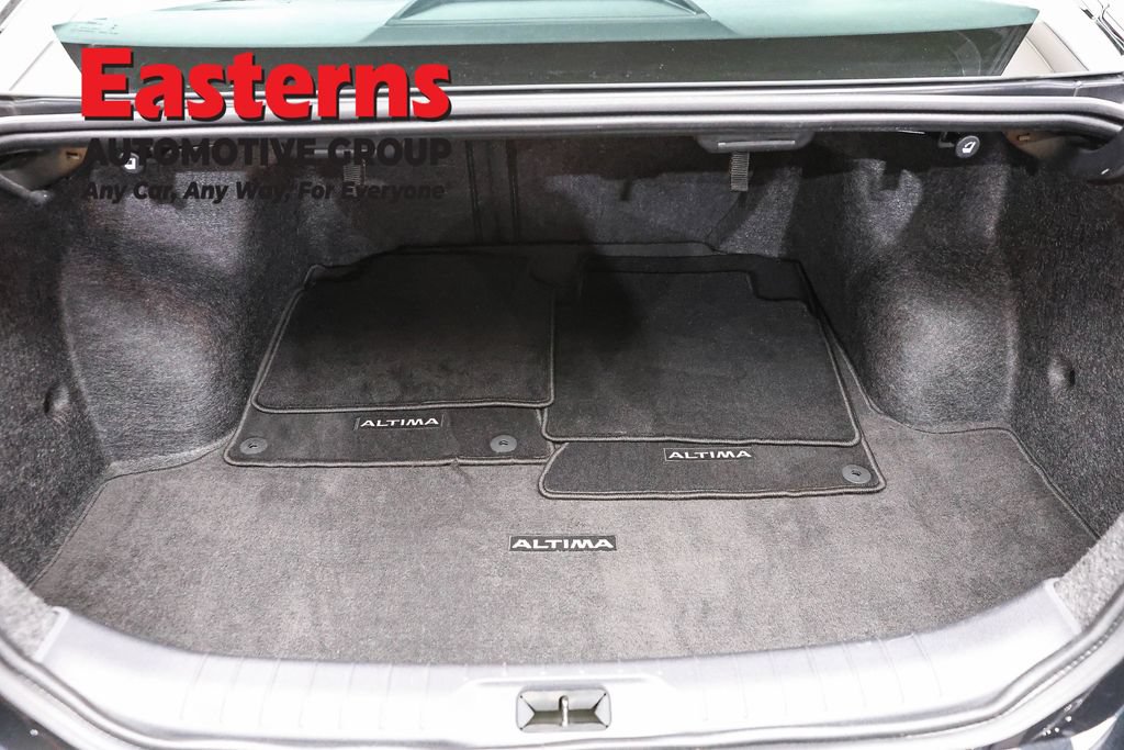 Used 2023 Nissan Altima 2.5 SV w/ SV Premium Package FWD image 9