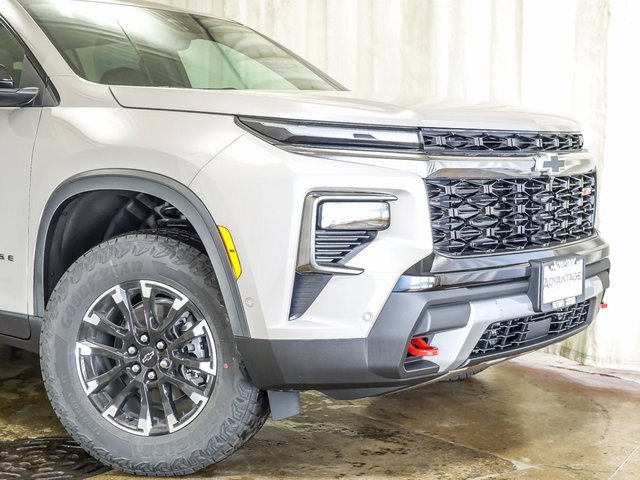 New 2026 Chevrolet Traverse Z71 w/ Enhanced Driving Package image 3