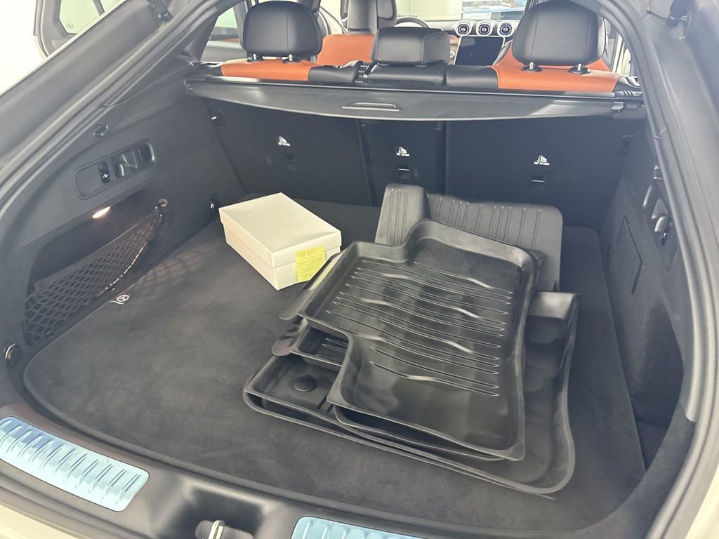 Certified 2025 Mercedes-Benz GLC 300 4MATIC image 27