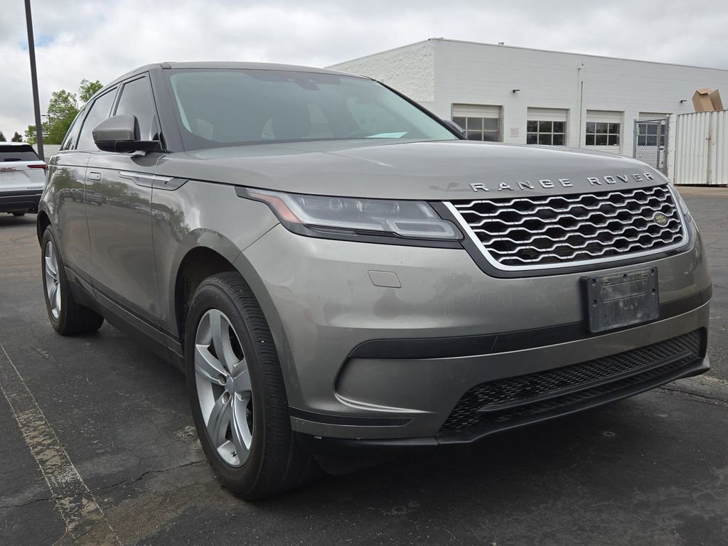Used 2018 Land Rover Range Rover Velar S AWD/4WD image 2