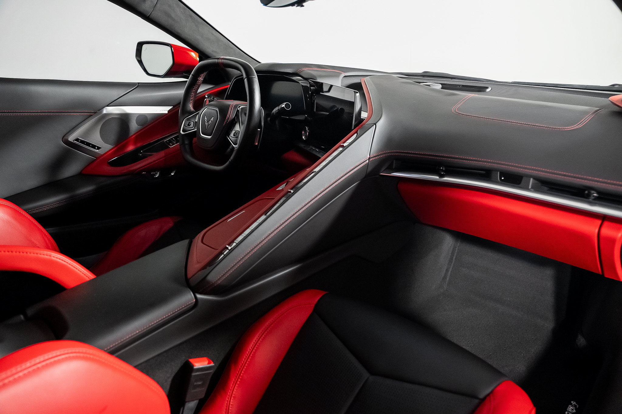 Used 2022 Chevrolet Corvette Stingray Premium Cpe w/ Z51 Performance Package RWD image 39