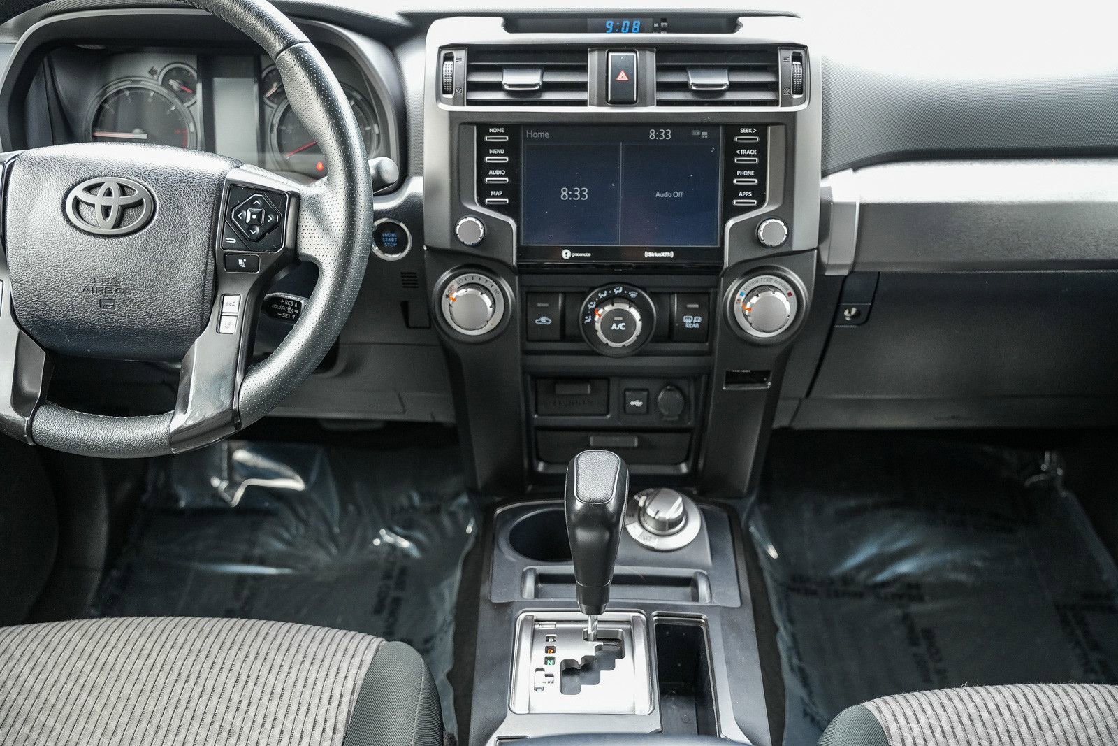 Used 2022 Toyota 4Runner SR5 AWD/4WD image 13
