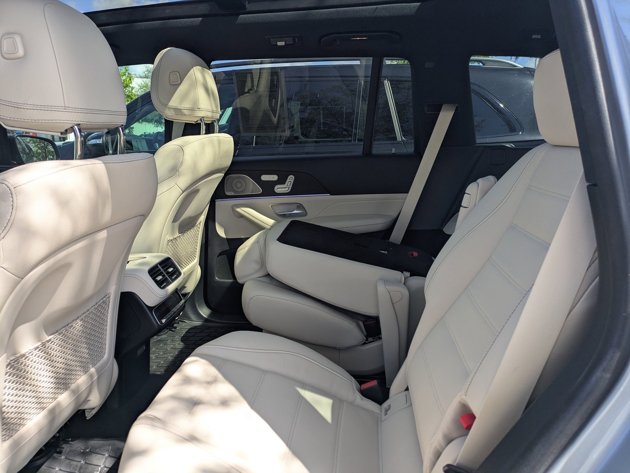 Certified 2024 Mercedes-Benz GLS 450 4MATIC image 15