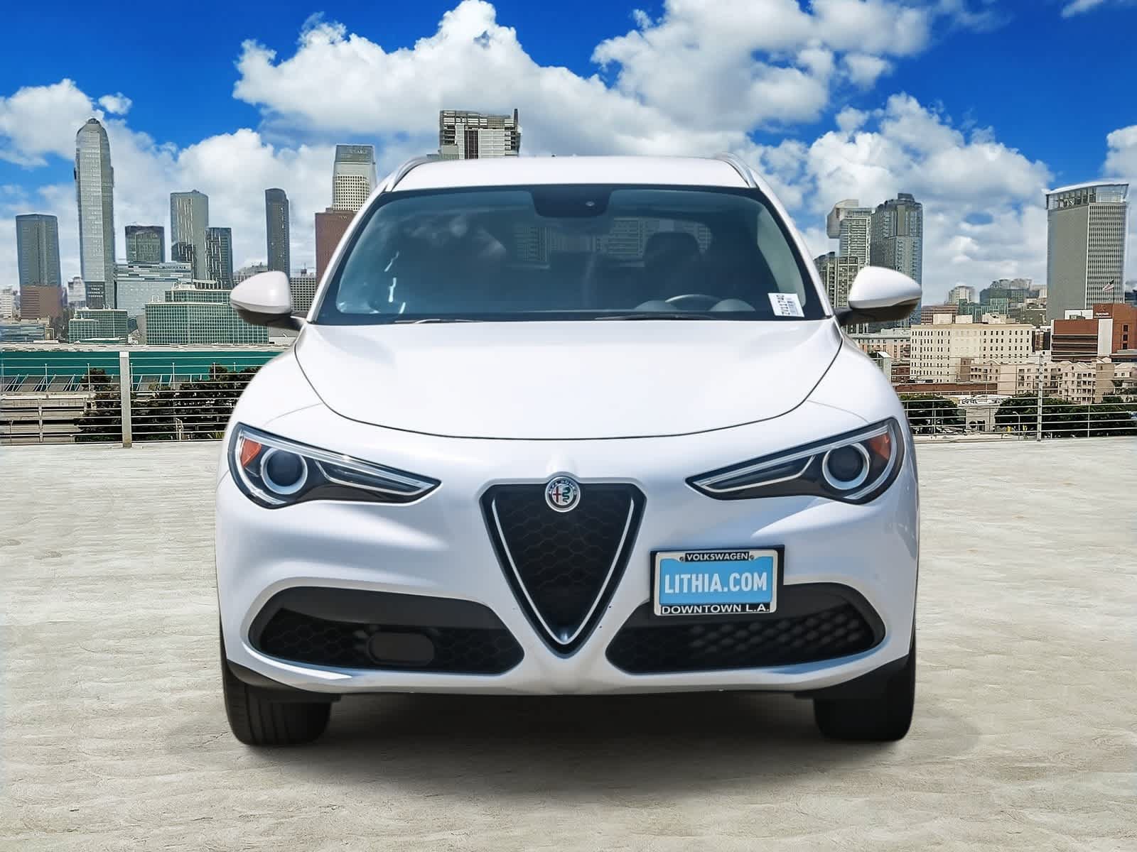 Used 2019 Alfa Romeo Stelvio RWD image 2