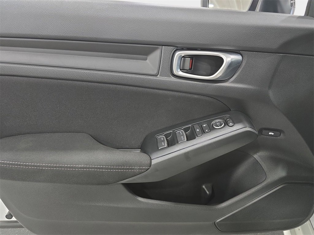 Used 2023 Honda Civic Sport image 26