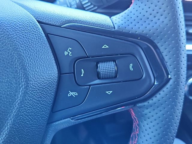 Used 2025 Chevrolet Trax RS w/ Driver Confidence Package FWD image 25