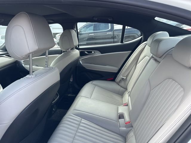 Used 2022 Genesis G70 3.3T w/ Sport Advanced Package image 10
