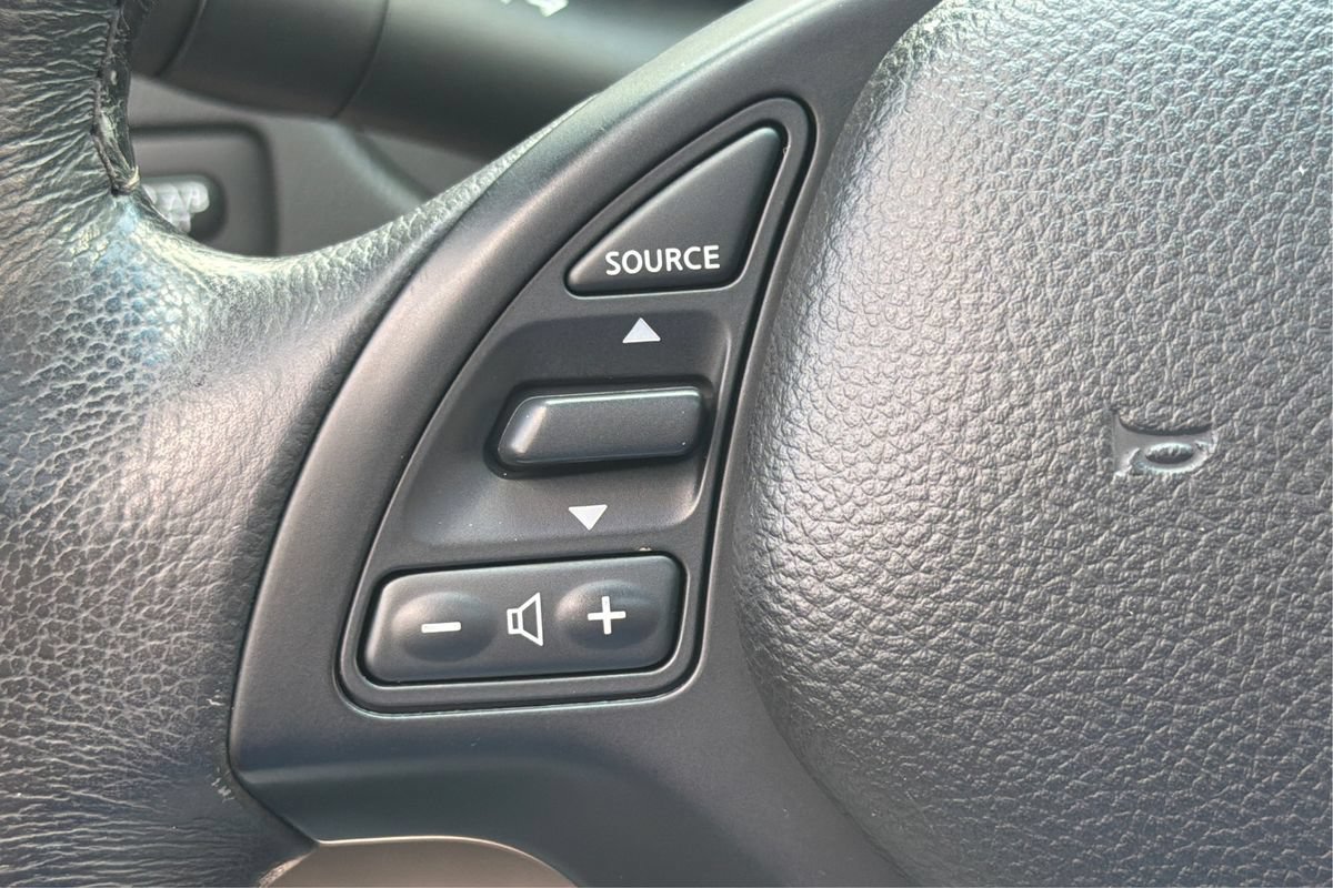 Used 2017 INFINITI QX50 2WD w/ Premium Package image 33