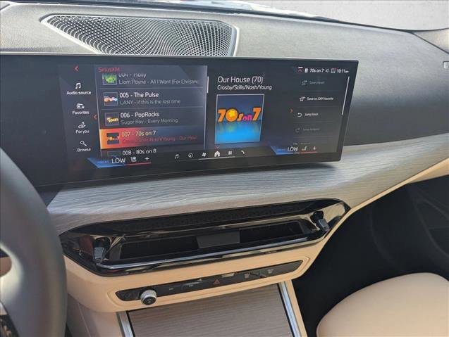 Certified 2025 BMW 330i Sedan w/ Premium Package image 15