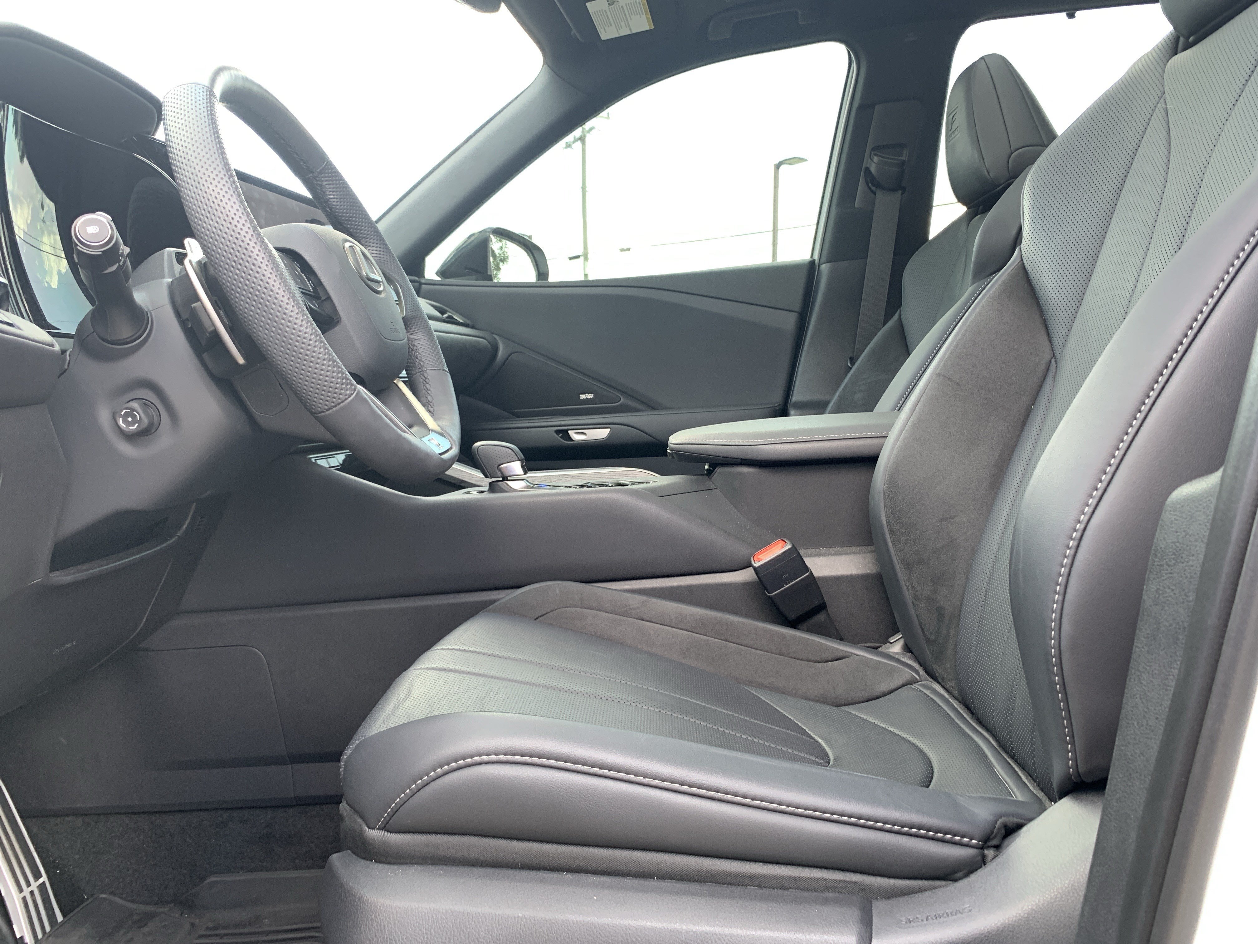 Certified 2026 Lexus TX 500h AWD w/ Technology Package image 16