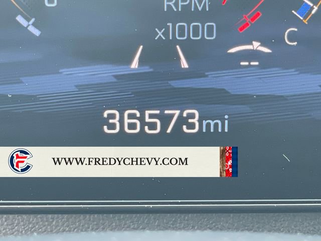 Used 2025 Chevrolet Traverse LT FWD image 16