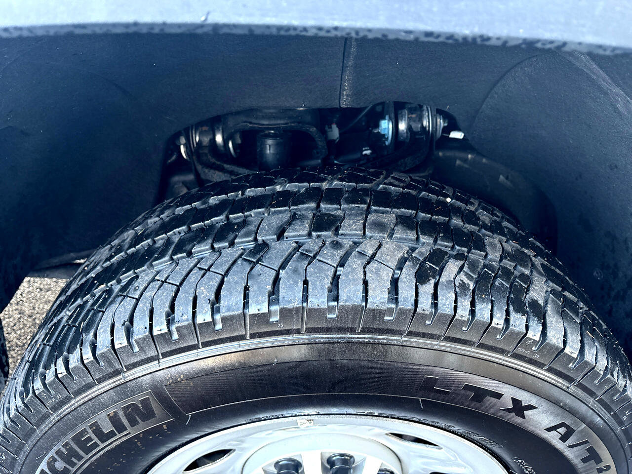 Used 2025 Chevrolet Silverado 3500 W/T w/ WT Convenience Package image 26