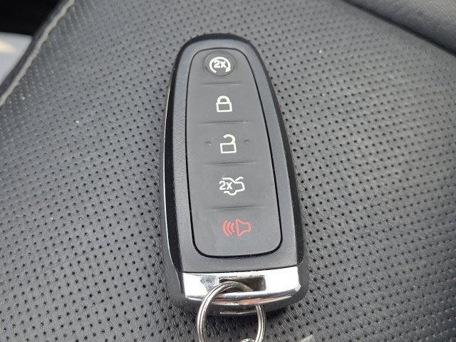 Used 2015 Ford Expedition Limited AWD/4WD image 24