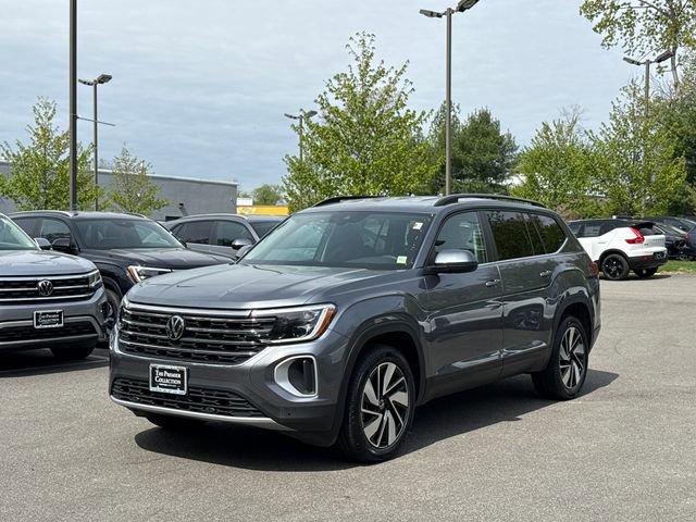 Certified 2024 Volkswagen Atlas SE AWD/4WD image 1