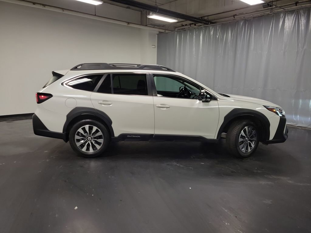 Used 2023 Subaru Outback Limited XT w/ Popular Package #2 AWD/4WD image 9