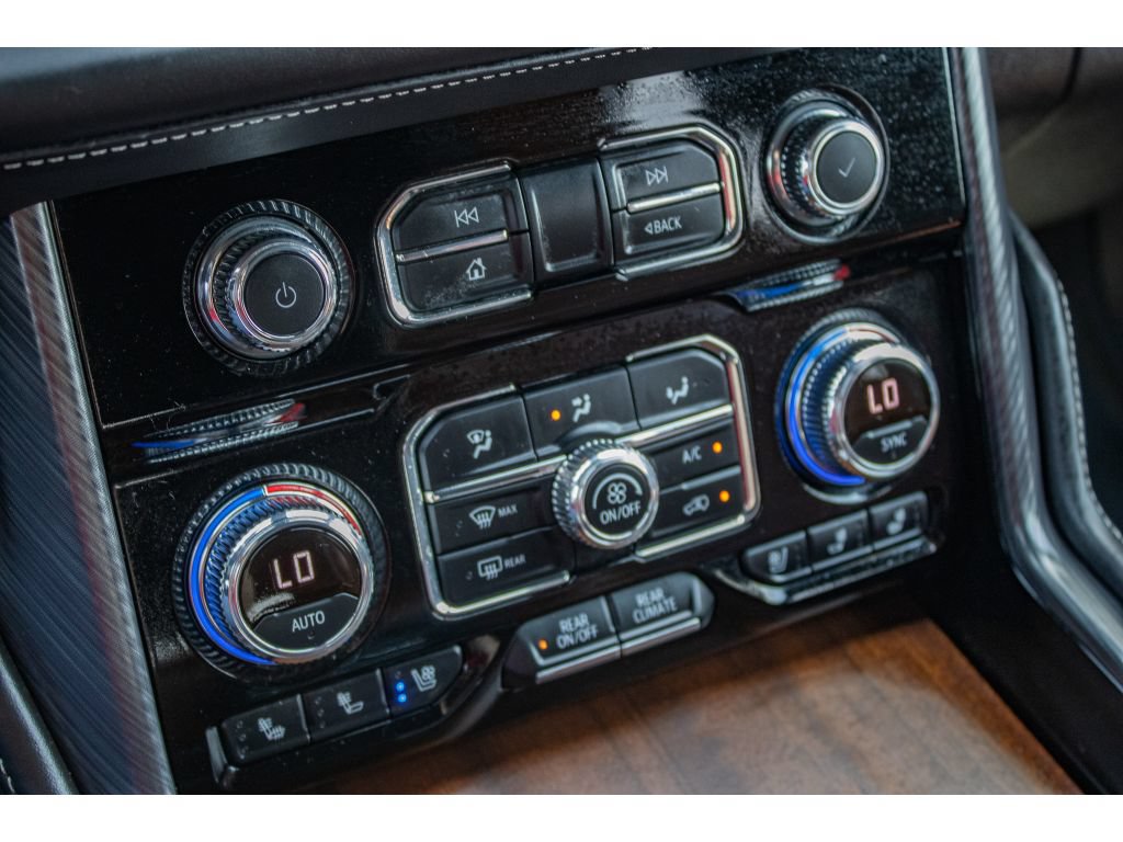 Used 2023 GMC Yukon Denali Ultimate AWD/4WD image 47