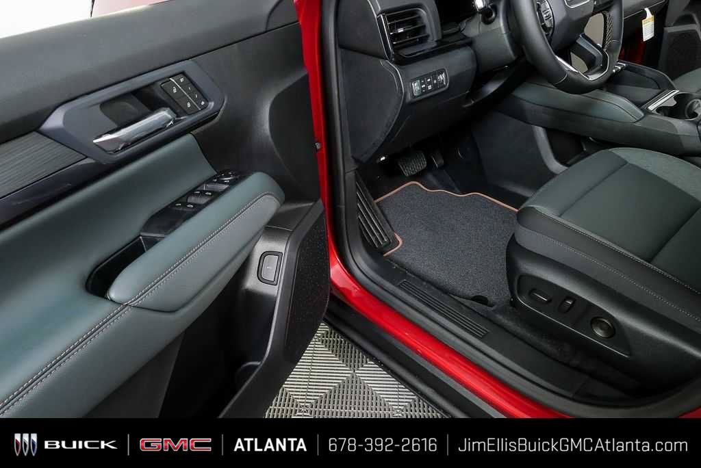 New 2026 GMC Terrain AT4 w/ Convenience Package III AWD/4WD image 9