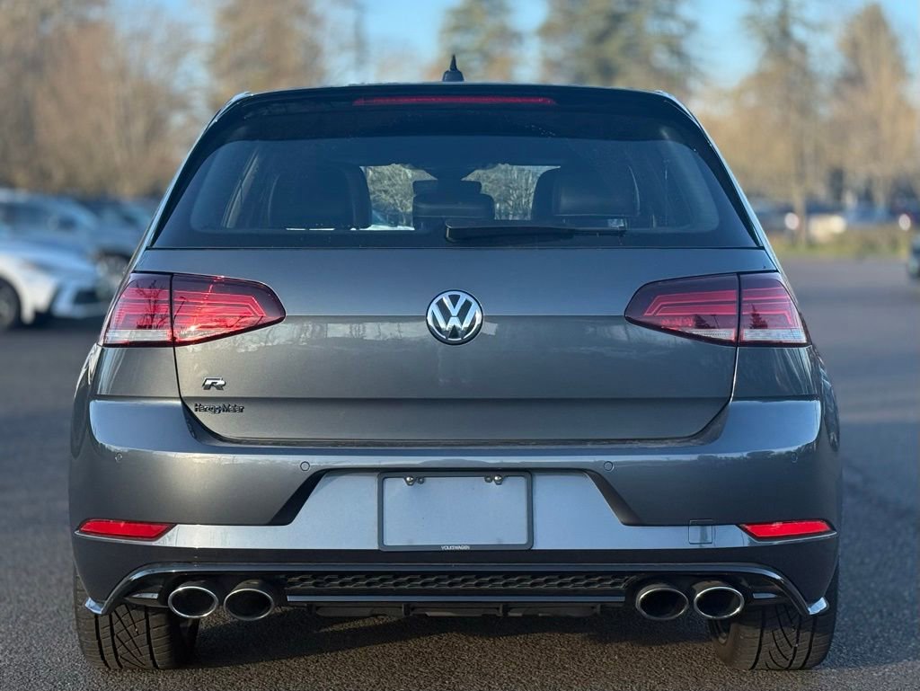 Used 2018 Volkswagen Golf R 4-Door image 4