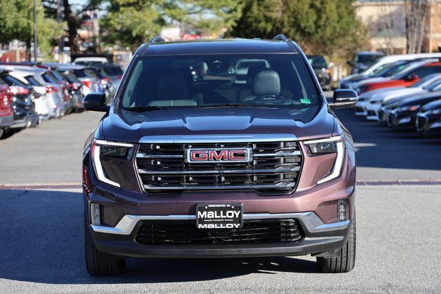 Used 2024 GMC Acadia Elevation image 28