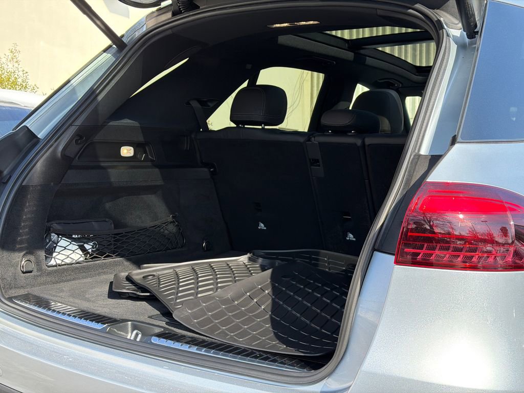 Used 2025 Mercedes-Benz GLE 350 4MATIC image 9