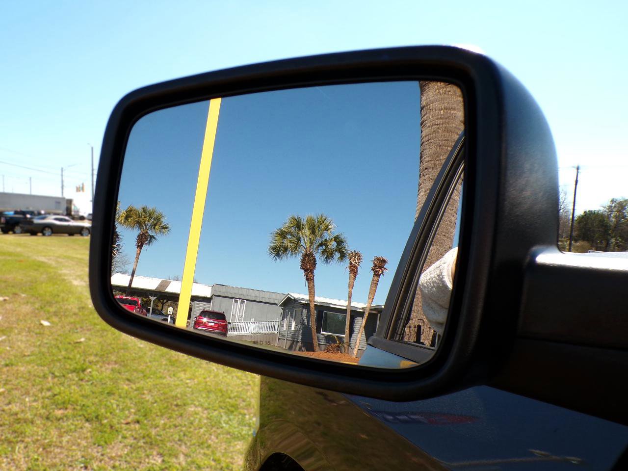 Used 2016 RAM 1500 Classic SLT image 34