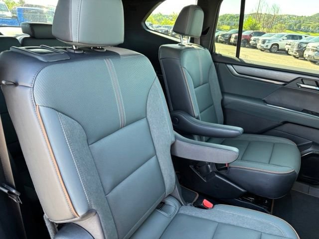 Certified 2024 GMC Acadia AT4 w/ Super Cruise Package AWD/4WD image 23