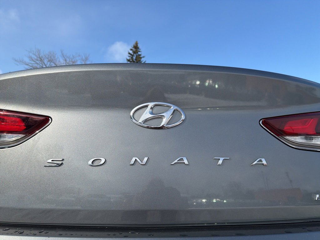 Used 2018 Hyundai Sonata Limited w/ Ultimate Package 07 image 10