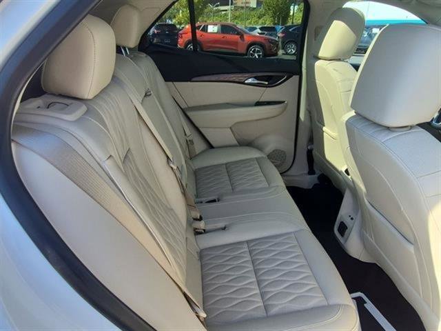 Used 2021 Buick Envision Avenir image 42