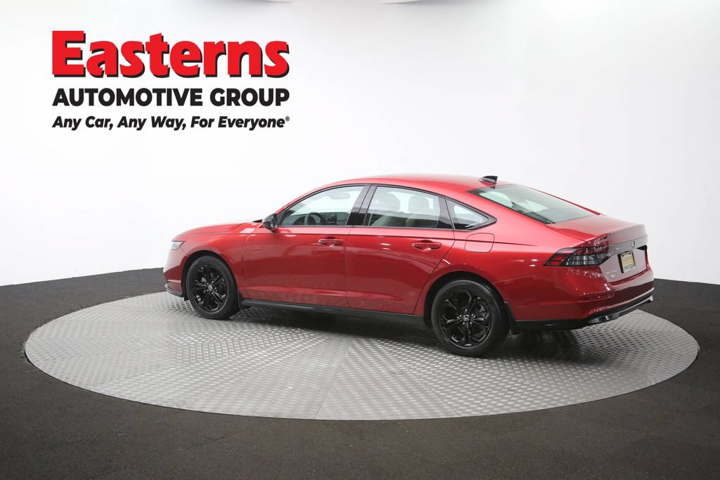 Used 2025 Honda Accord SE image 63