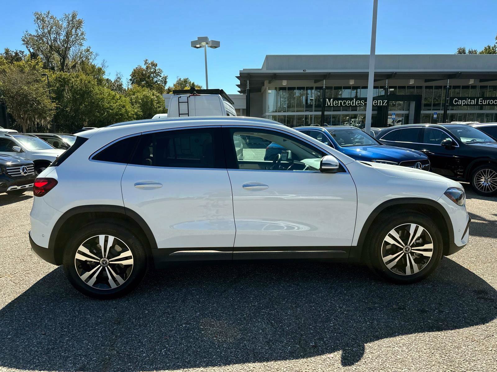 Certified 2025 Mercedes-Benz GLA 250 image 6